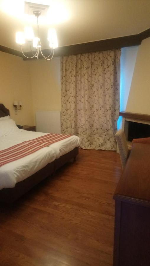Hotel Pelasgos Karítaina Exteriör bild